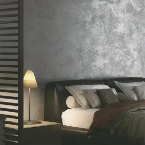 各種藝術塗料表現形式,左起為水泥感、金屬感、絲絨感、肌理塗裝 來源:Dulux Australia 、San Marco 、OIKOS 、虹牌